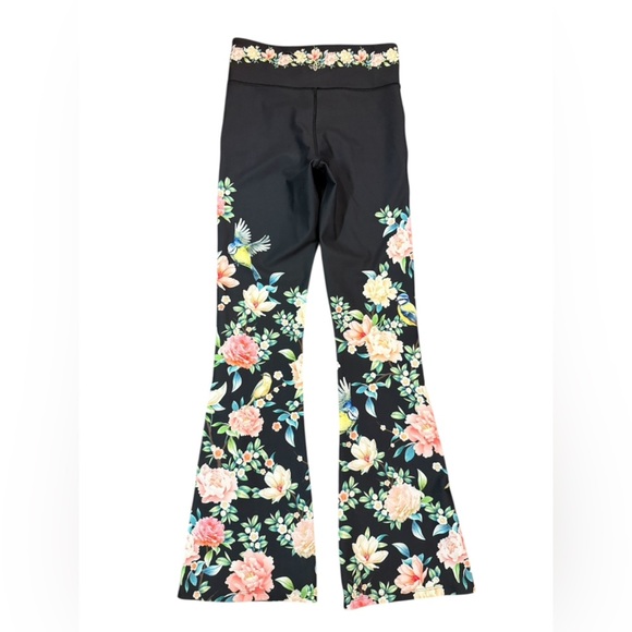 JOHNNY WAS Birdie Bee Active Flared Pants Size Small - Picture 10 of 13